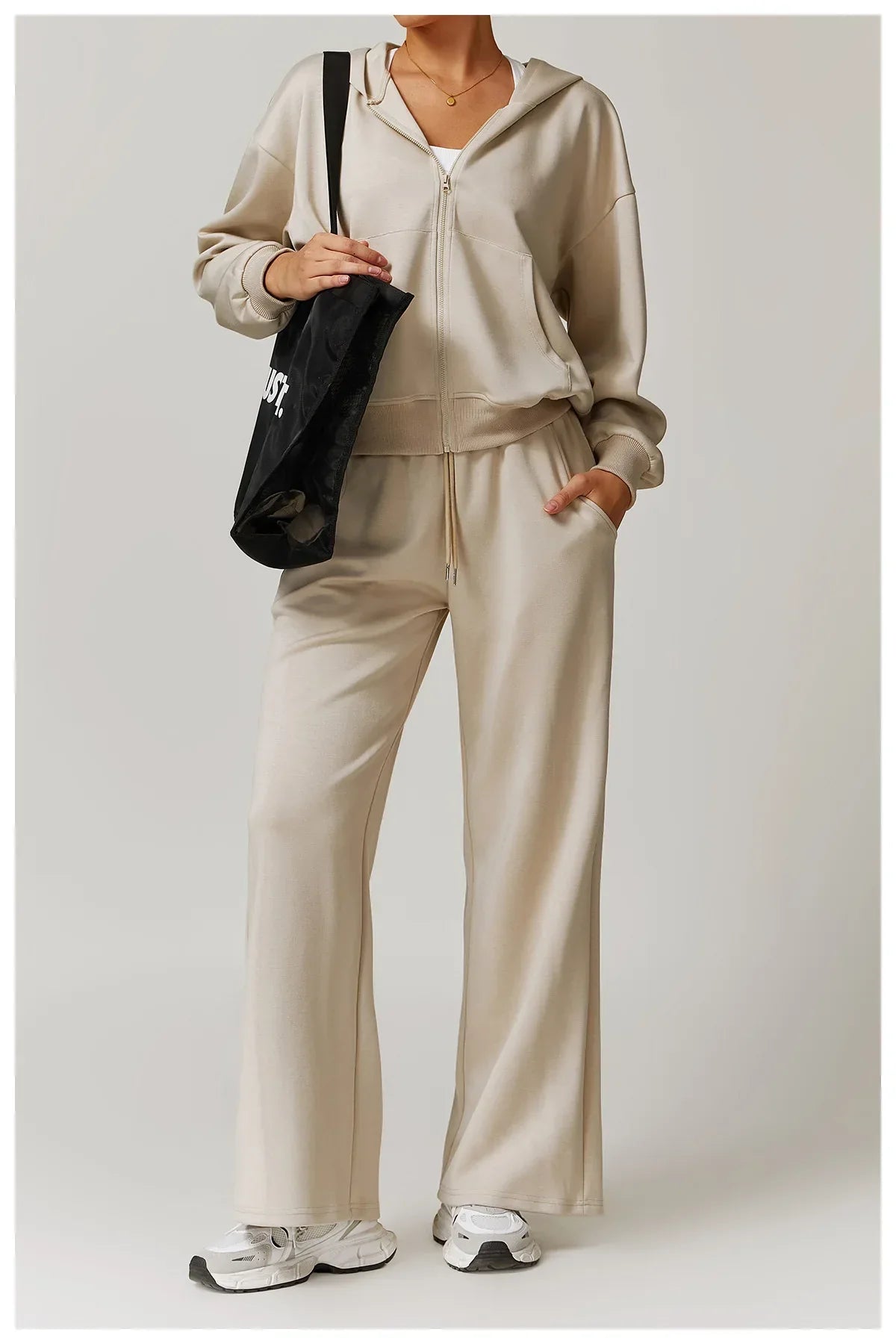 Wytrzymała Luźna Bluza z Kapturem i Długimi Rękawami