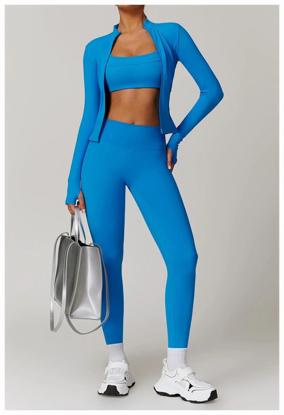 Smukła kurtka sportowa z długim rękawem do użytku na zewnątrz