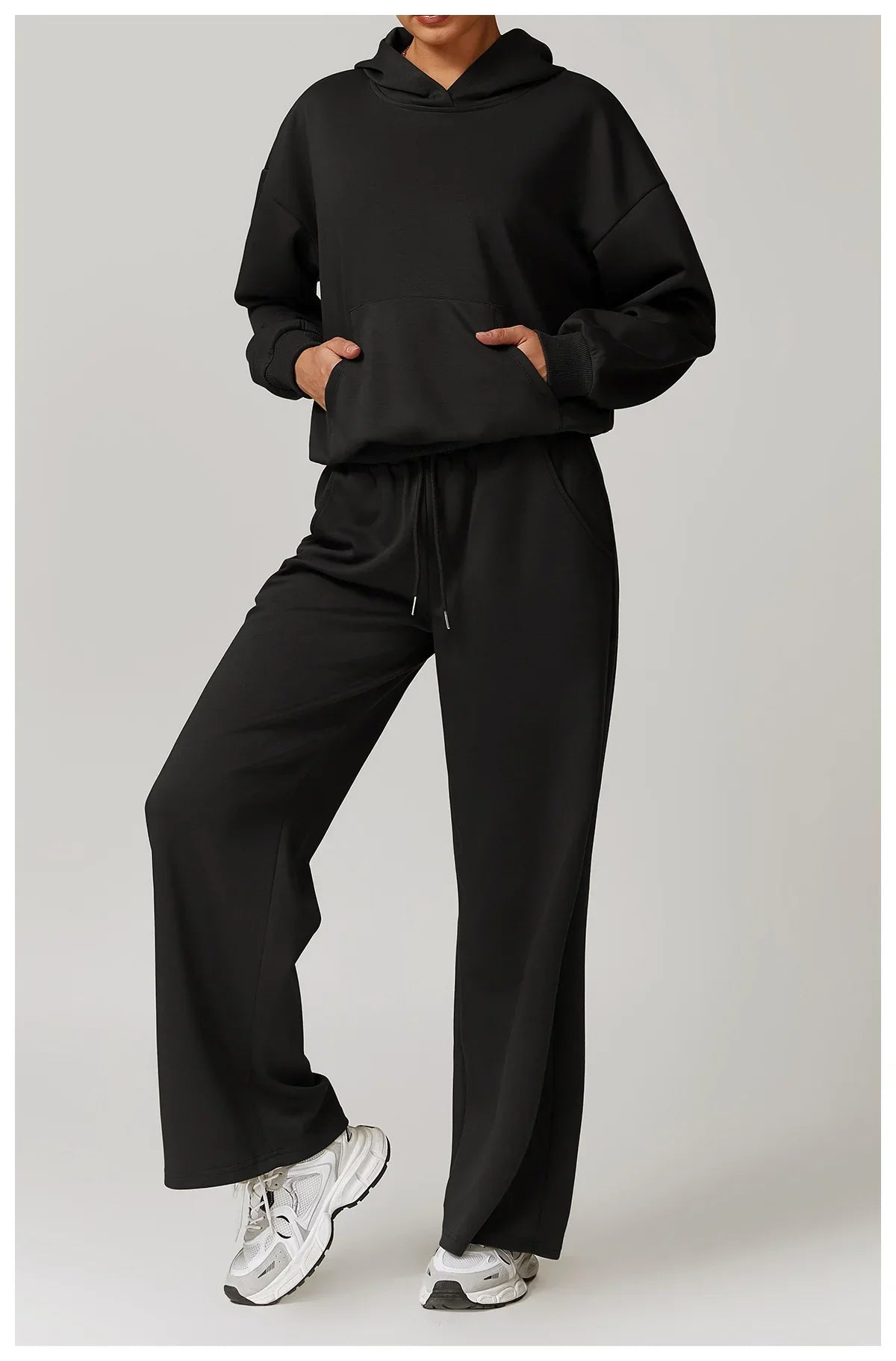 Długo rękawowa kurtka na zewnątrz