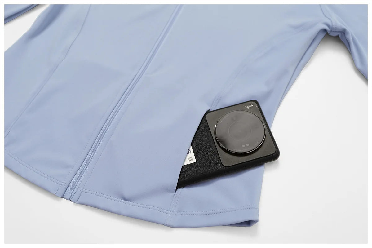 Smukła, wiatroszczelna kurtka sportowa z długim rękawem