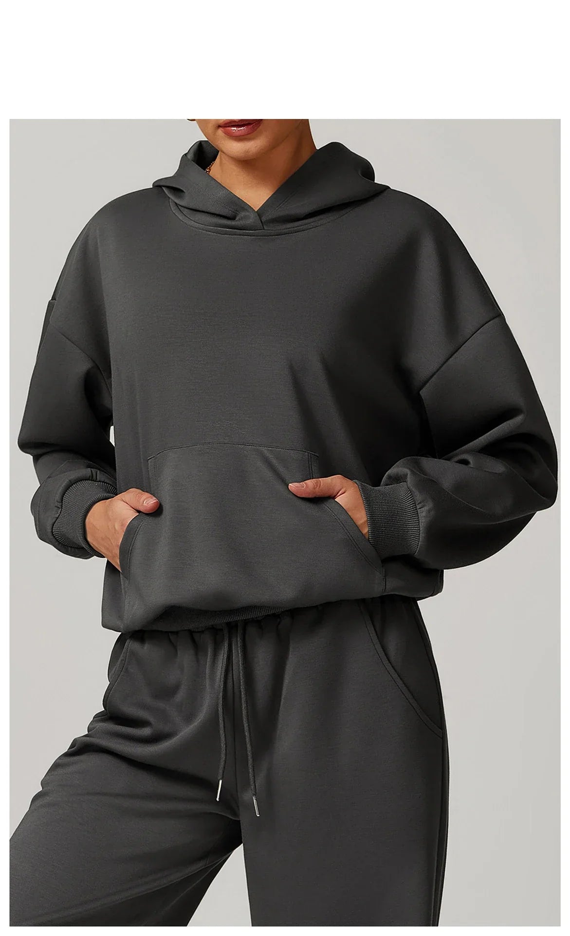 Długo rękawowa kurtka na zewnątrz