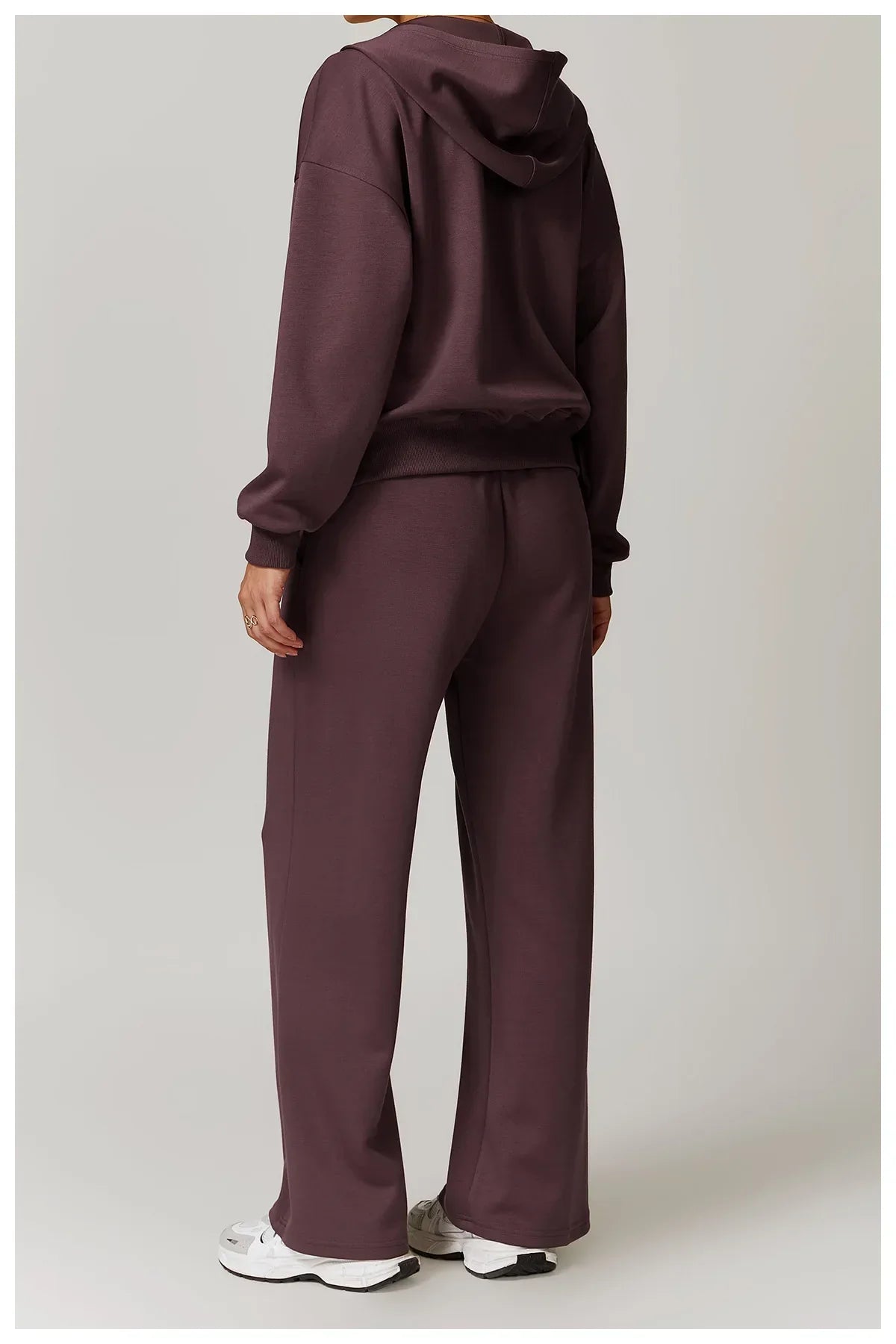 Wytrzymała Luźna Bluza z Kapturem i Długimi Rękawami