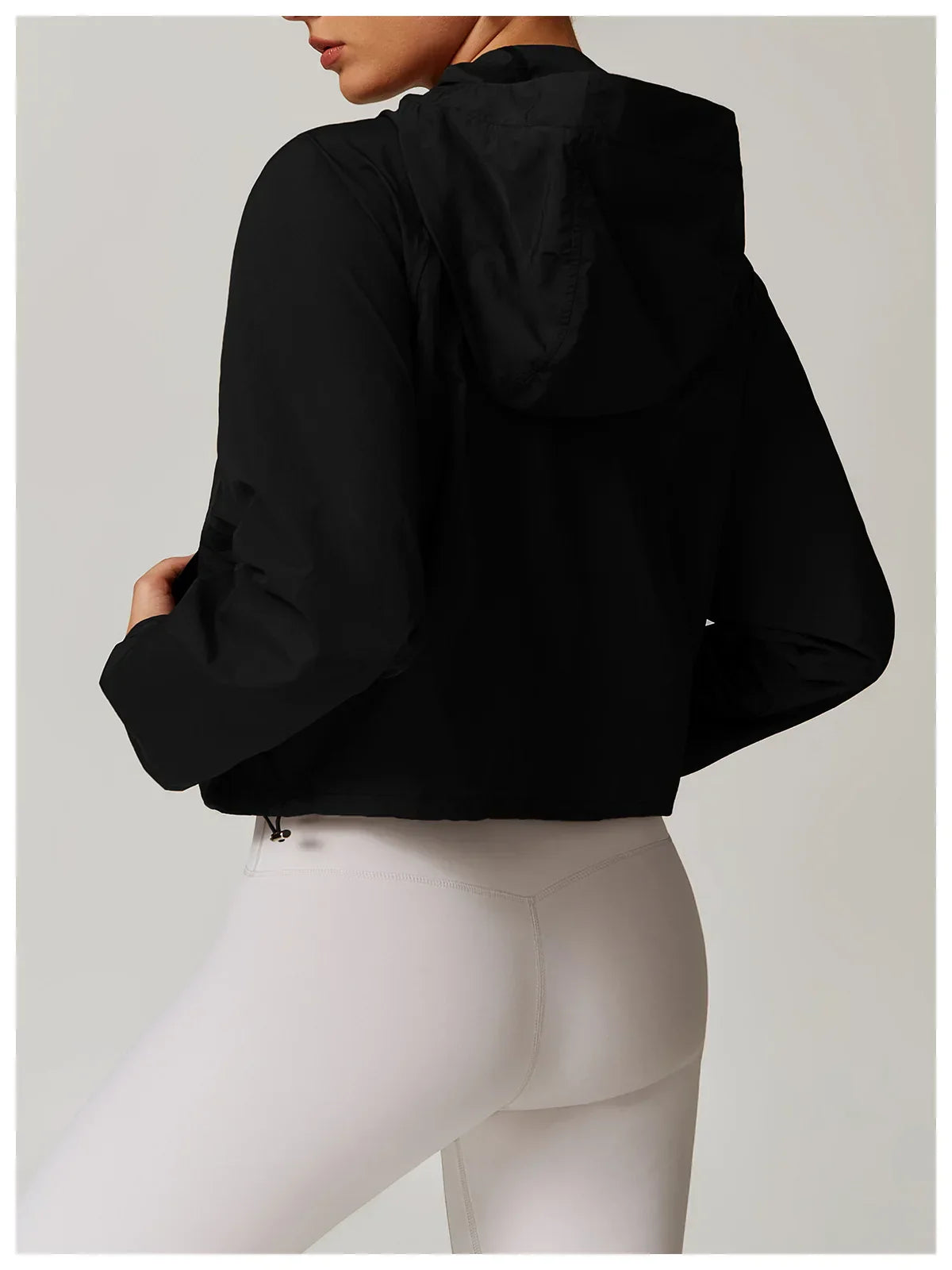 Kardigan damski z długimi rękawami i kapturem, zapinany na zamek