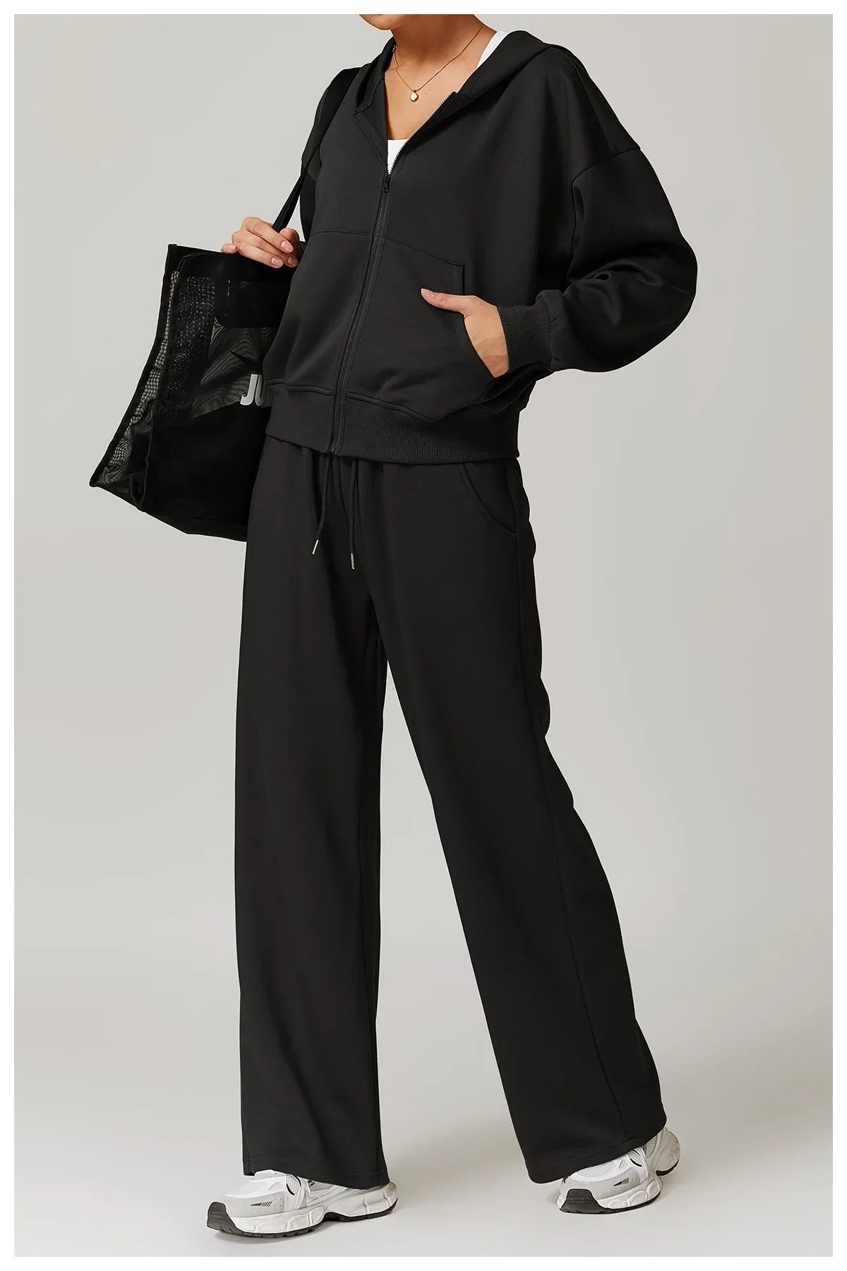 Wytrzymała Luźna Bluza z Kapturem i Długimi Rękawami