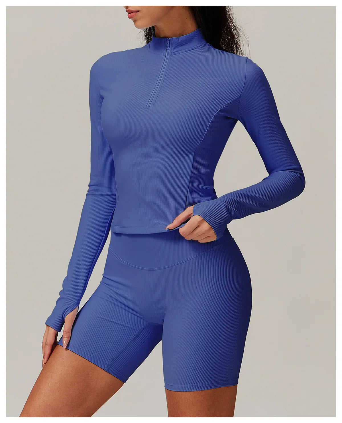 Damska kurtka do jogi z długim rękawem i półsuwnym zamkiem