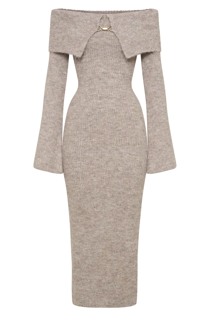 Milava™ | Dzianinowa sukienka z odkrytymi ramionami Baxter