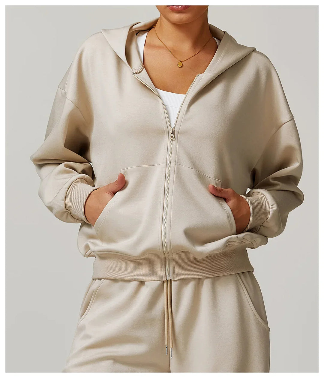 Wytrzymała Luźna Bluza z Kapturem i Długimi Rękawami