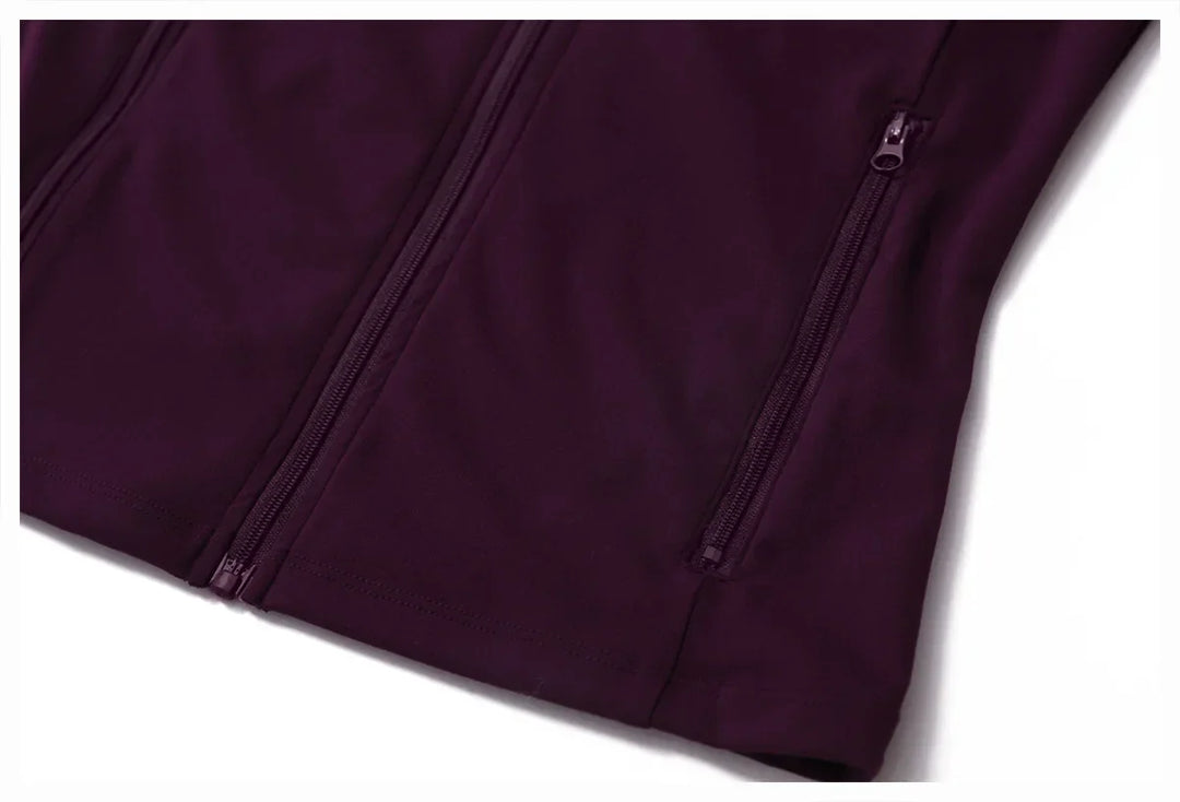 Smukła kurtka sportowa z długim rękawem do użytku na zewnątrz