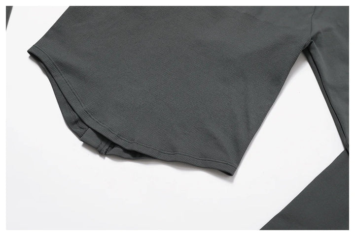 Bezszwowa kurtka z długimi rękawami i zamkiem