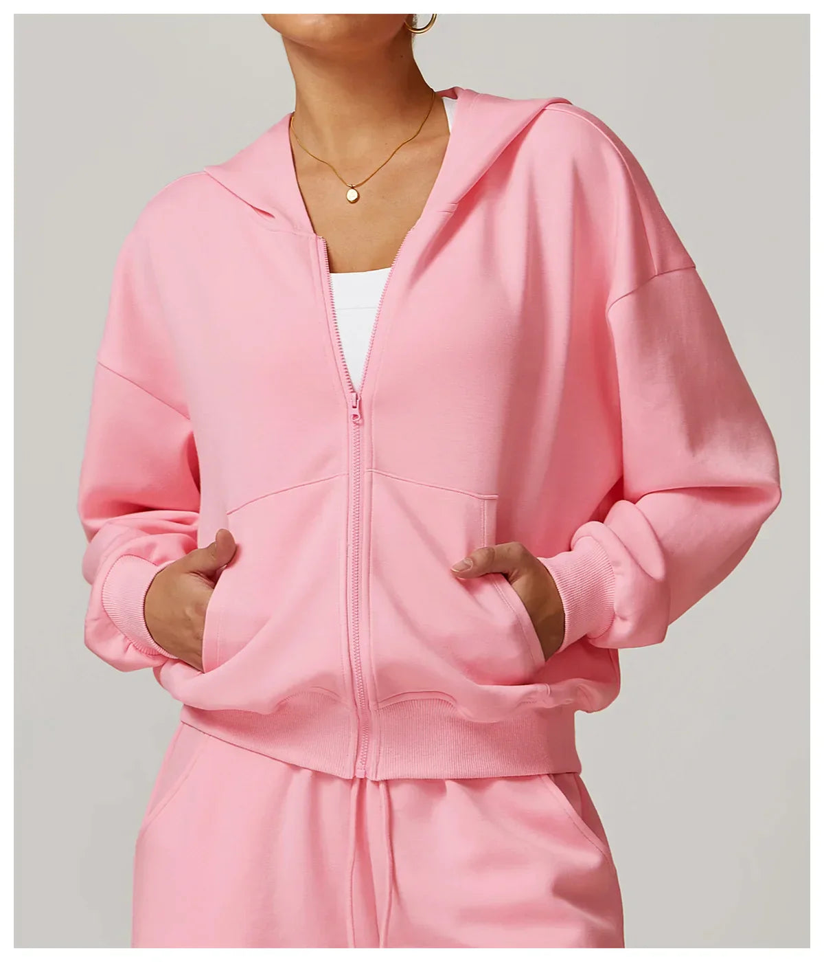 Wytrzymała Luźna Bluza z Kapturem i Długimi Rękawami