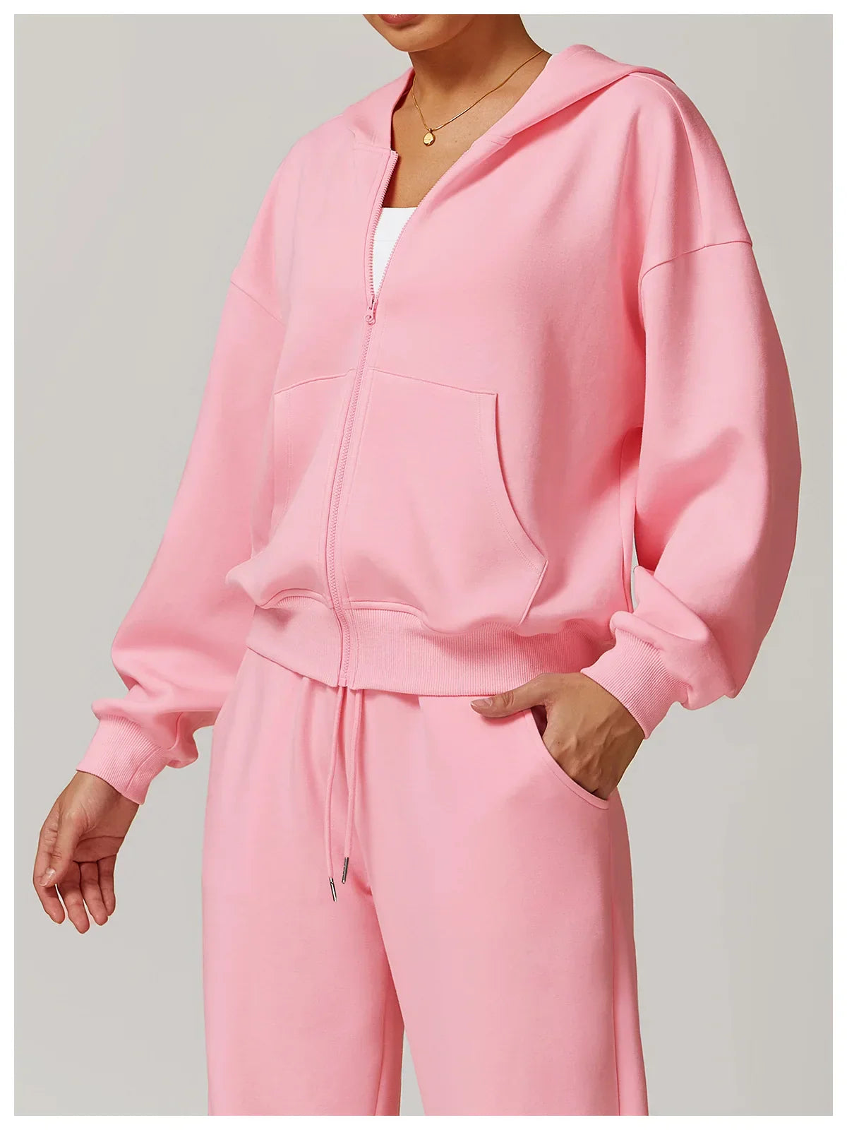 Wytrzymała Luźna Bluza z Kapturem i Długimi Rękawami