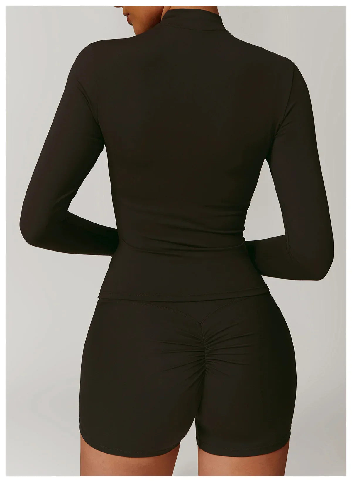 Smukła kurtka sportowa z długim rękawem do użytku na zewnątrz