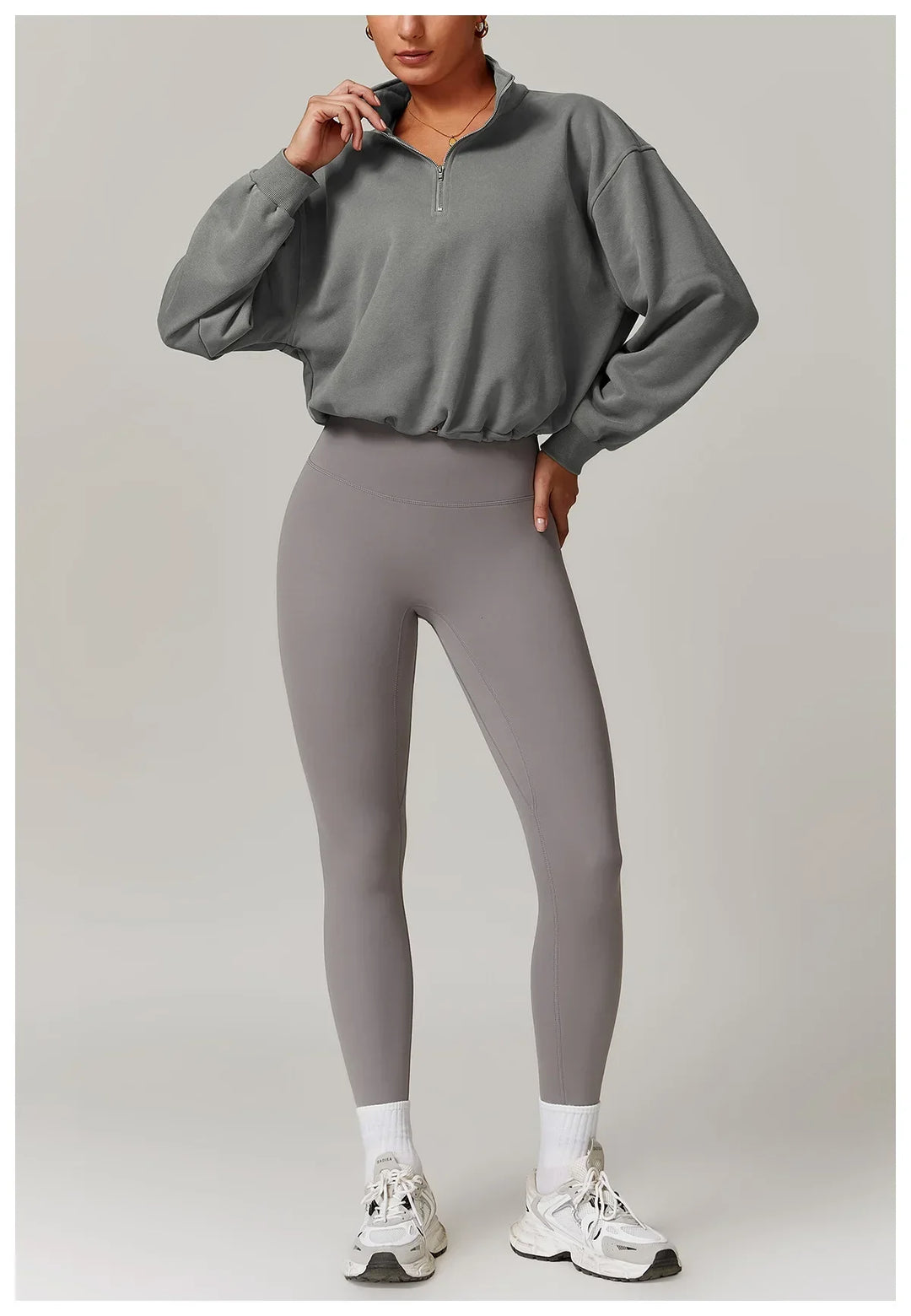 Luźna Kurtka z Zewnętrznym Zipperem