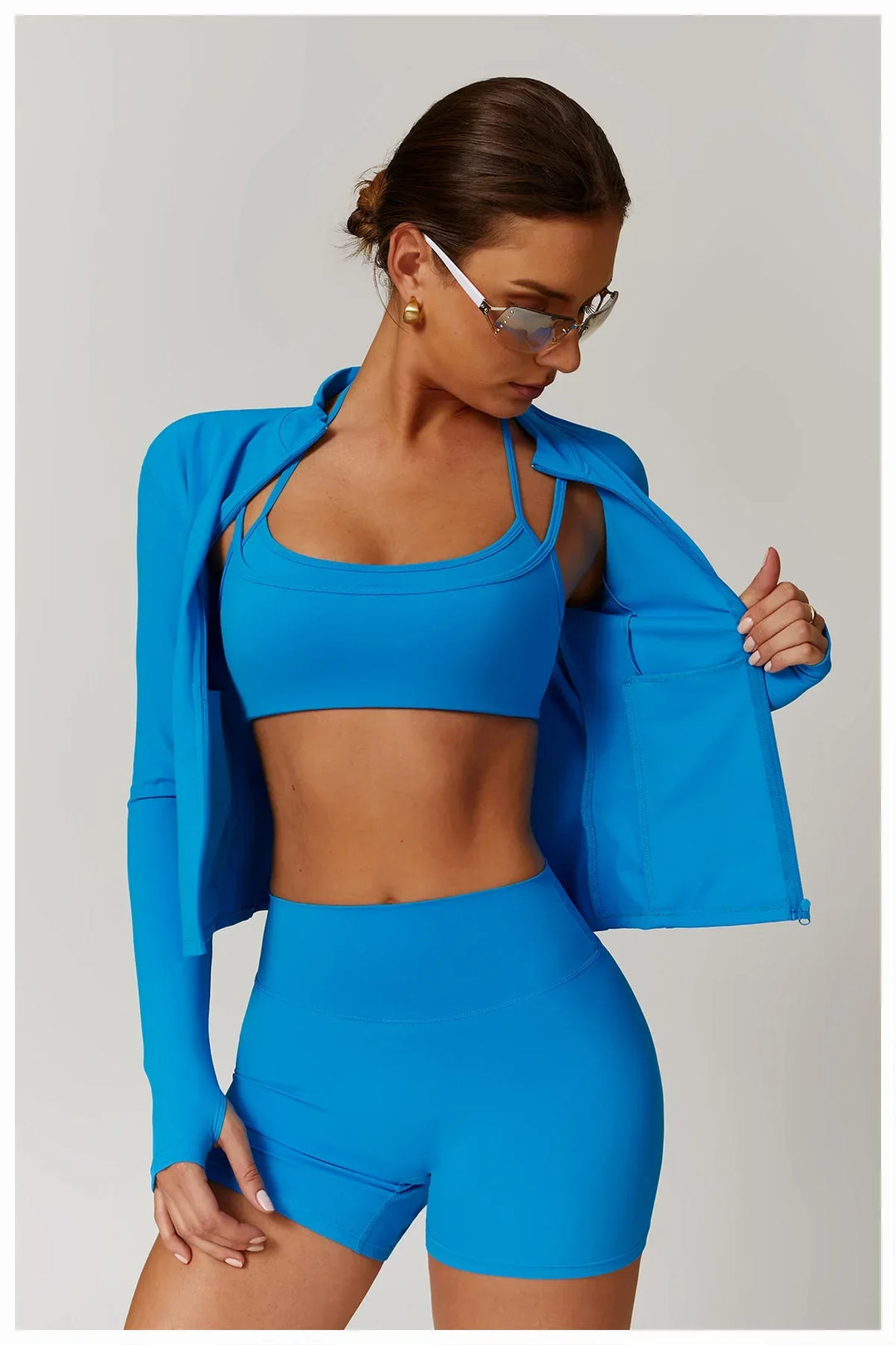 Smukła kurtka sportowa z długim rękawem do użytku na zewnątrz