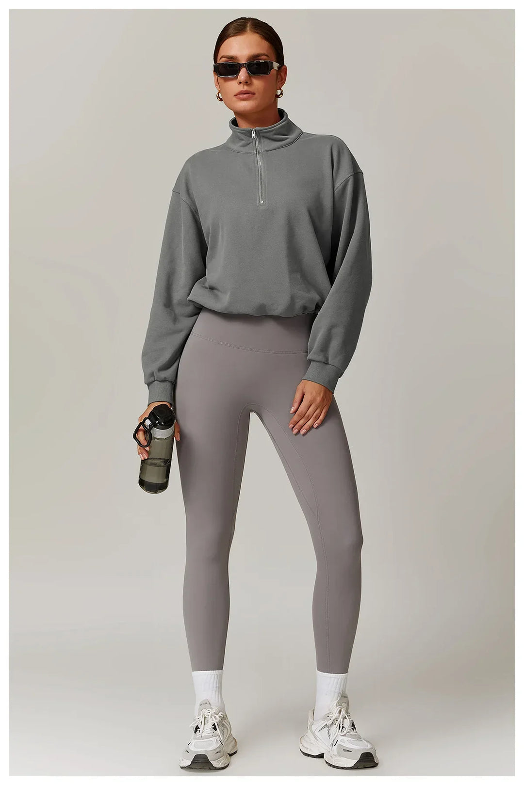 Luźna Kurtka z Zewnętrznym Zipperem