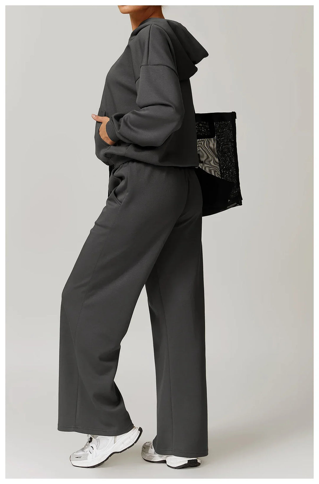 Długo rękawowa kurtka na zewnątrz