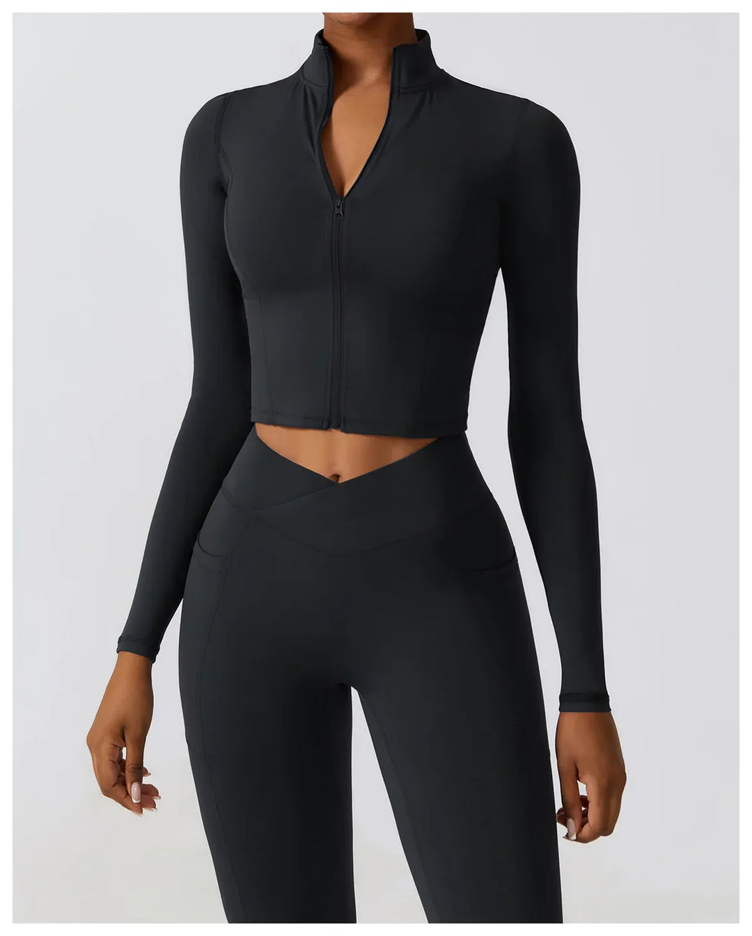 Damska kurtka z długim rękawem i zamkiem błyskawicznym