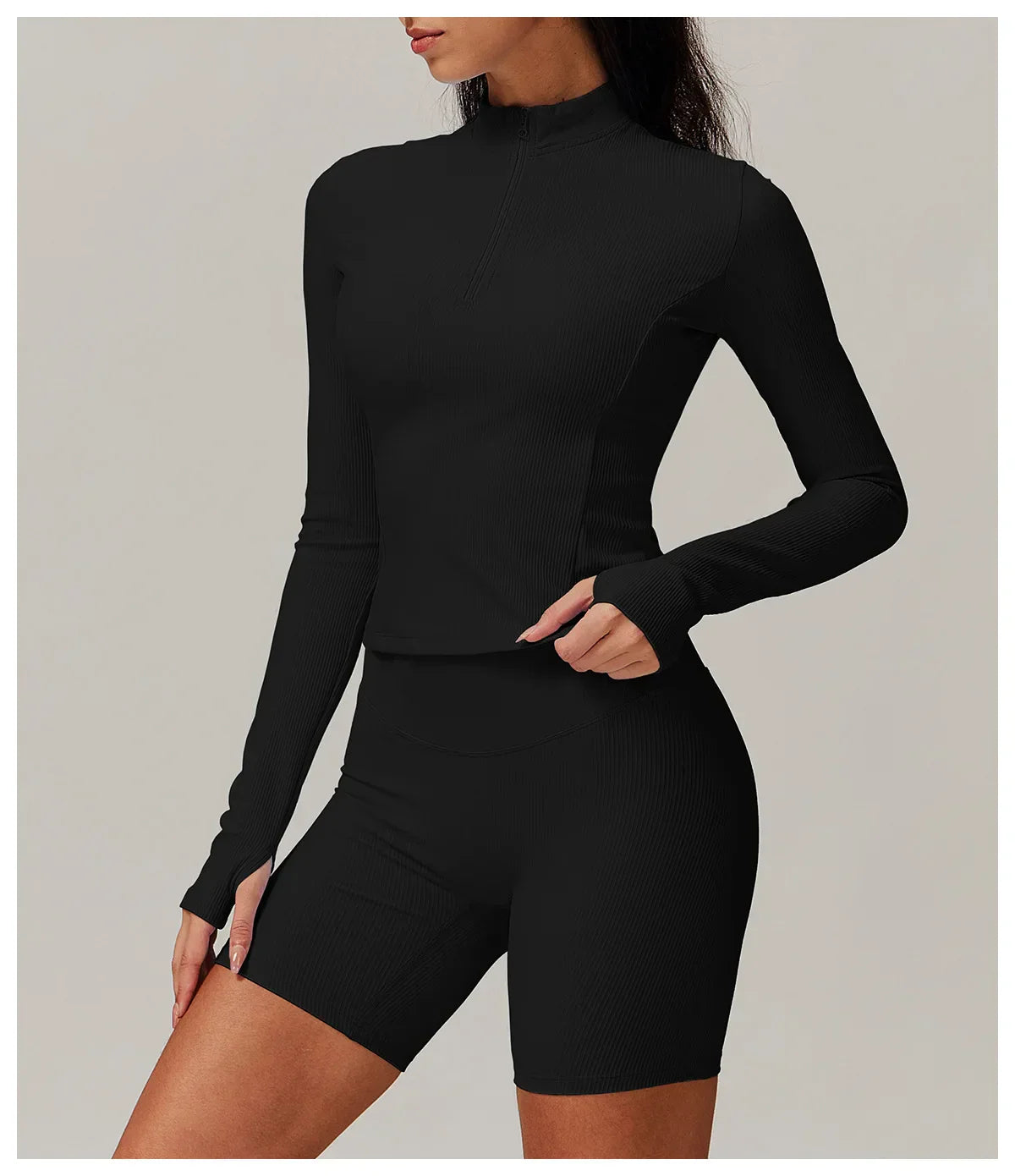 Damska kurtka do jogi z długim rękawem i półsuwnym zamkiem