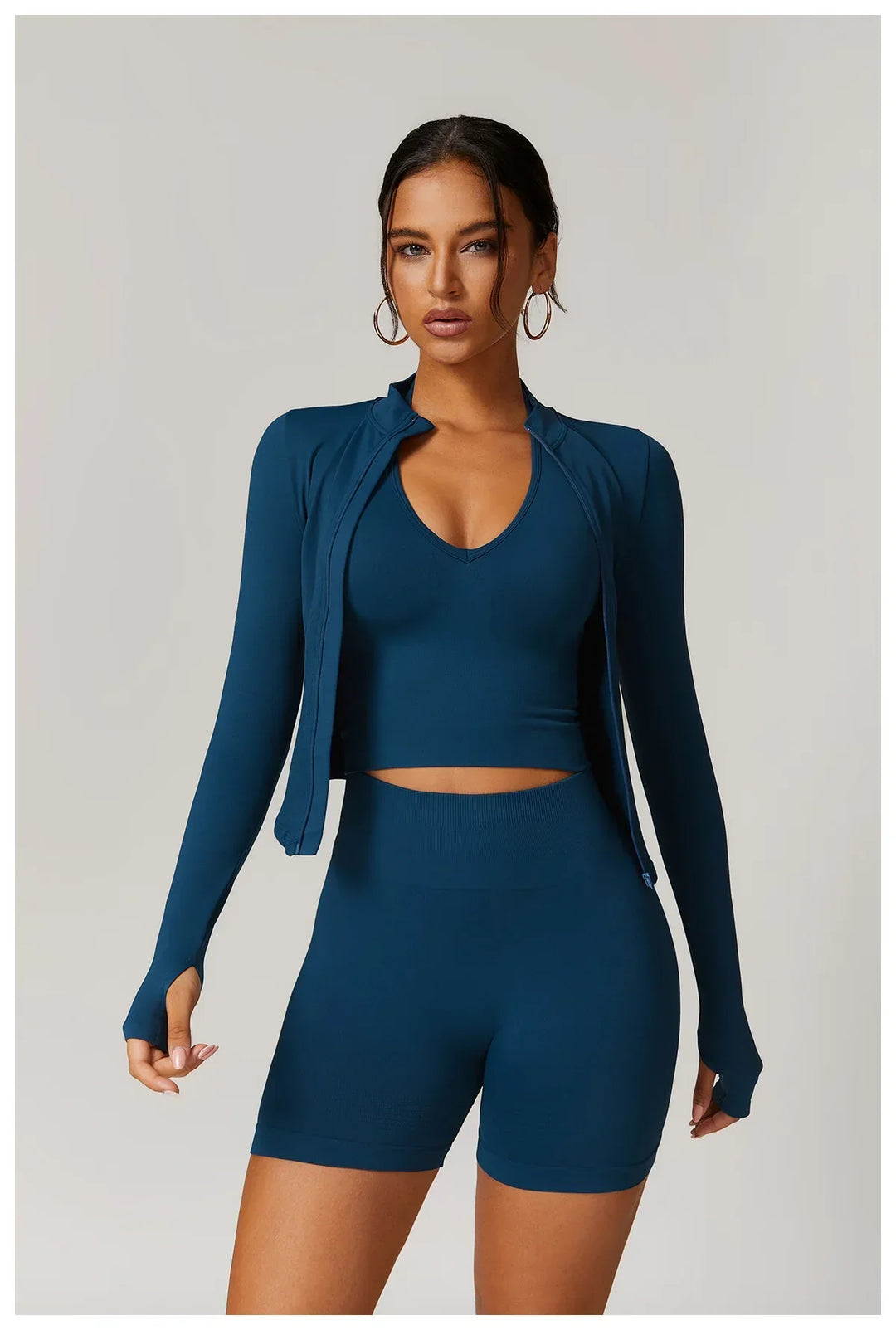 Bezszwowa kurtka z długimi rękawami i zamkiem