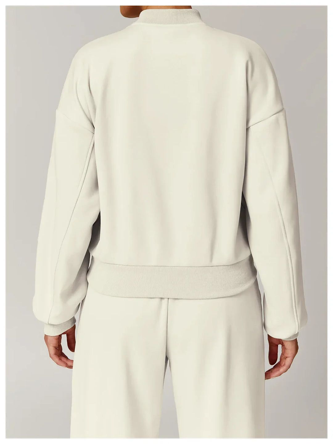 Luźna dresowa kurtka z zamkiem błyskawicznym i długim rękawem