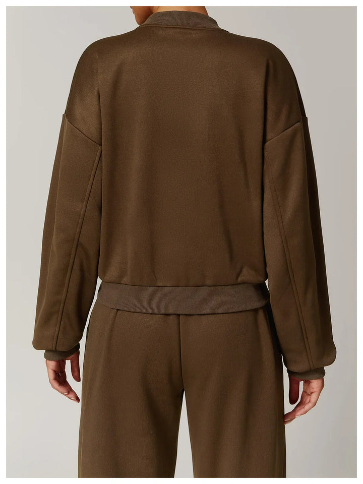 Luźna dresowa kurtka z zamkiem błyskawicznym i długim rękawem