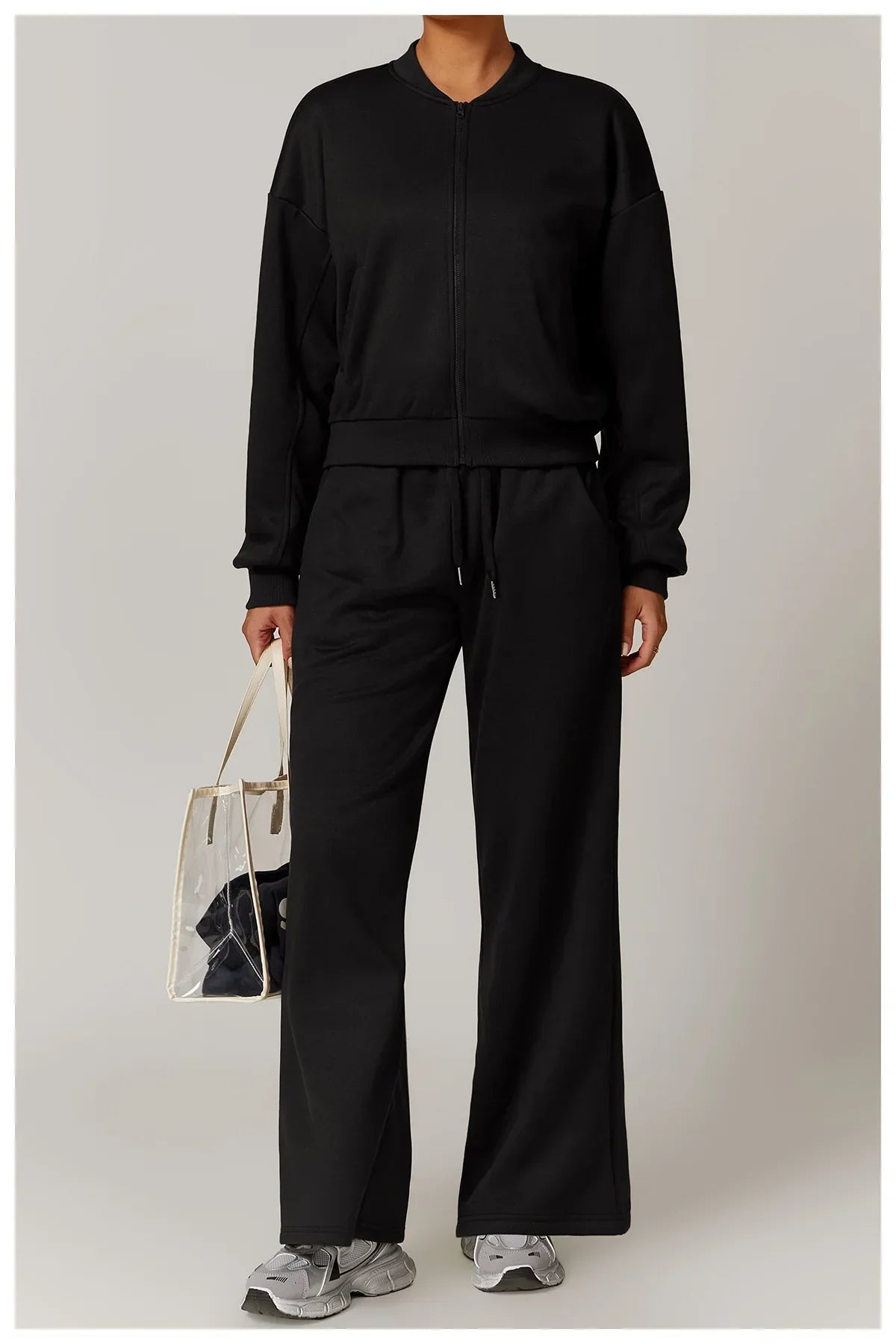 Luźna dresowa kurtka z zamkiem błyskawicznym i długim rękawem