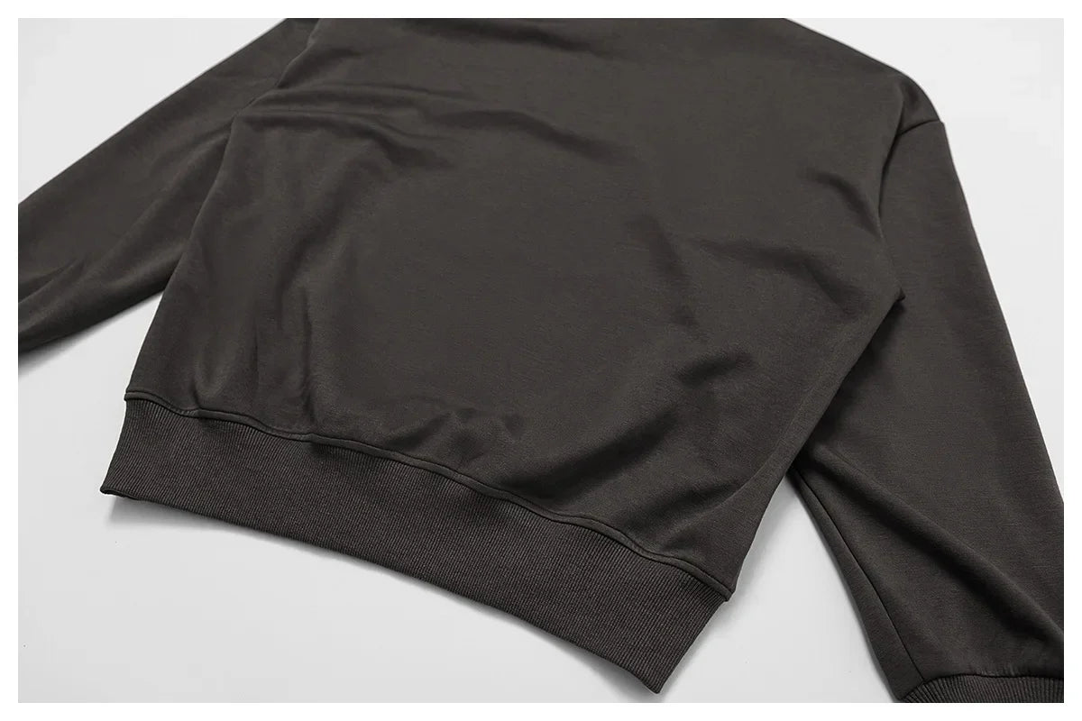 Długo rękawowa kurtka na zewnątrz