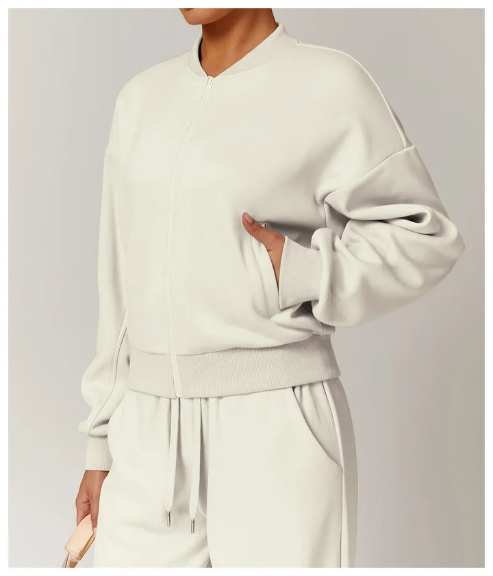 Luźna dresowa kurtka z zamkiem błyskawicznym i długim rękawem