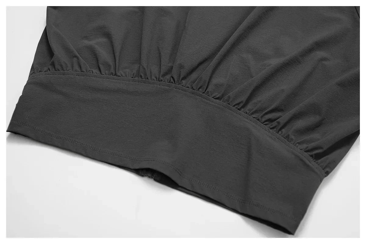 Damska kurtka do fitnessu z długim rękawem na zewnątrz