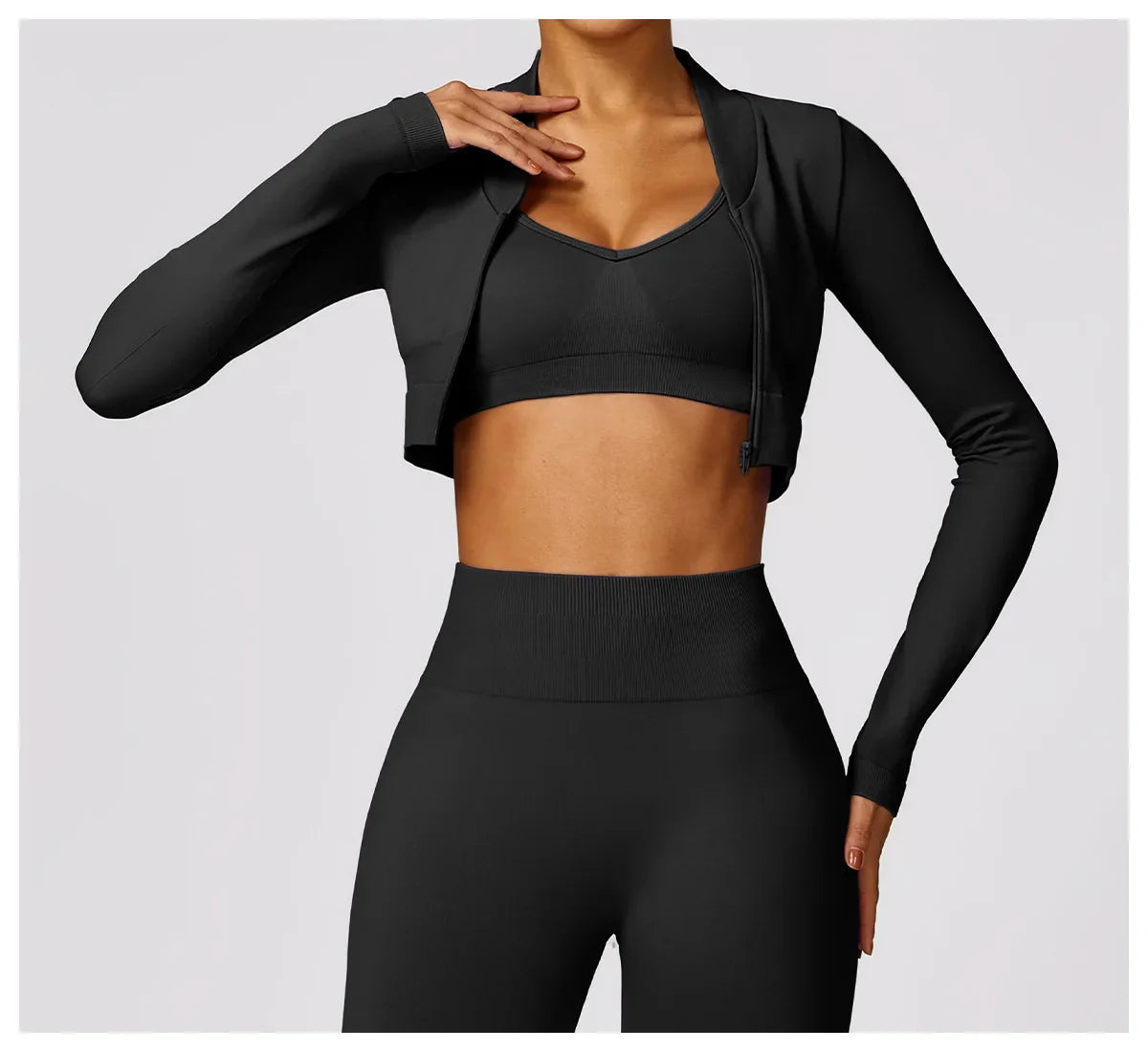 Kurtka sportowa damska z długim rękawem