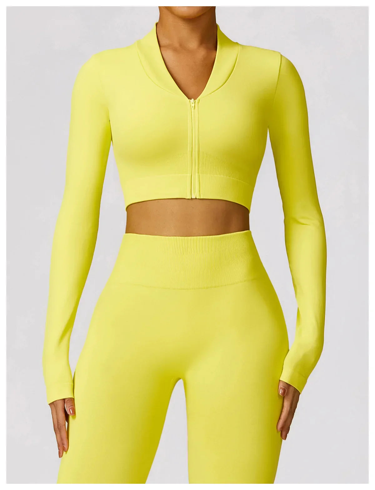 Kurtka sportowa damska z długim rękawem