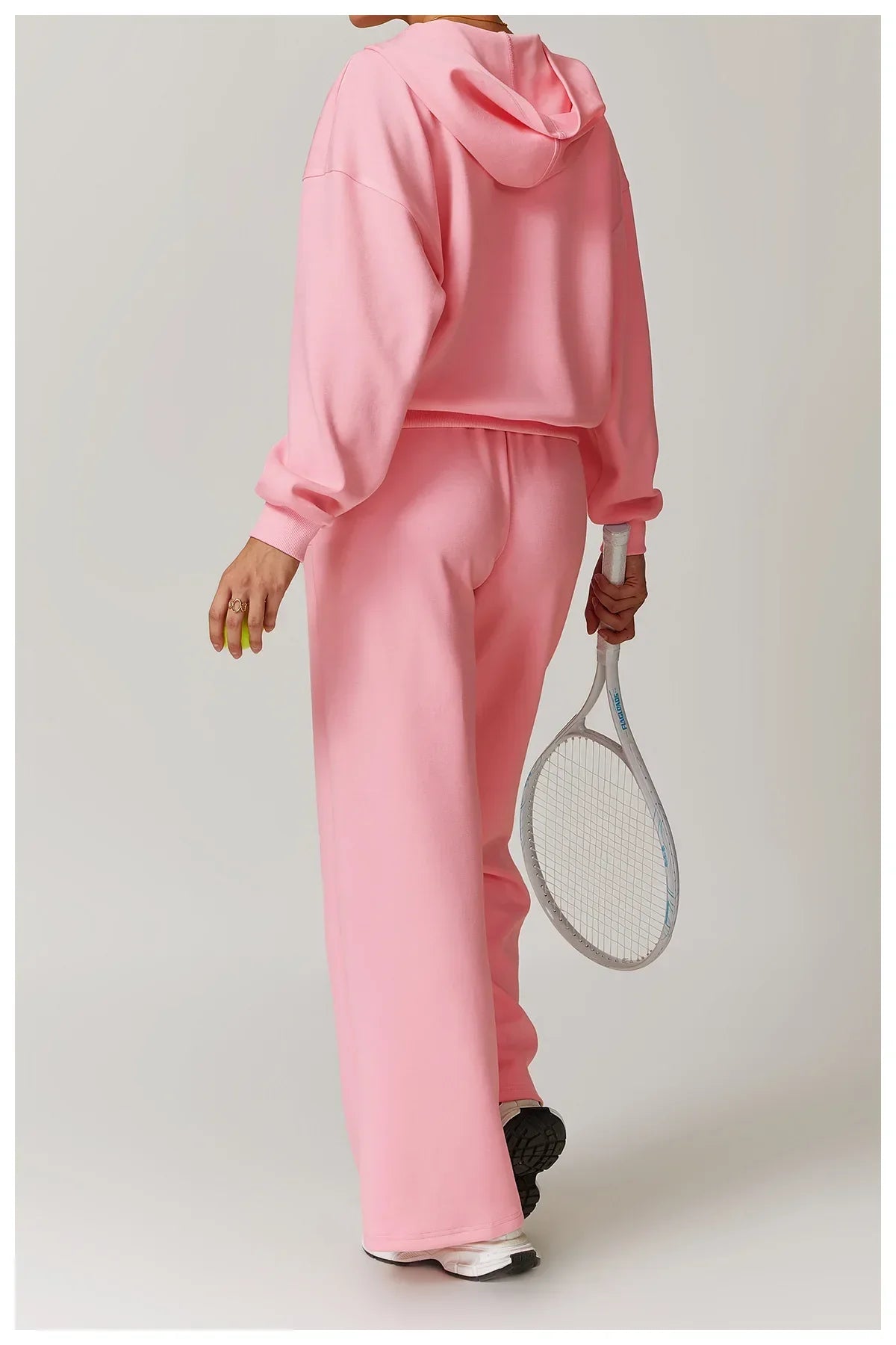 Wytrzymała Luźna Bluza z Kapturem i Długimi Rękawami