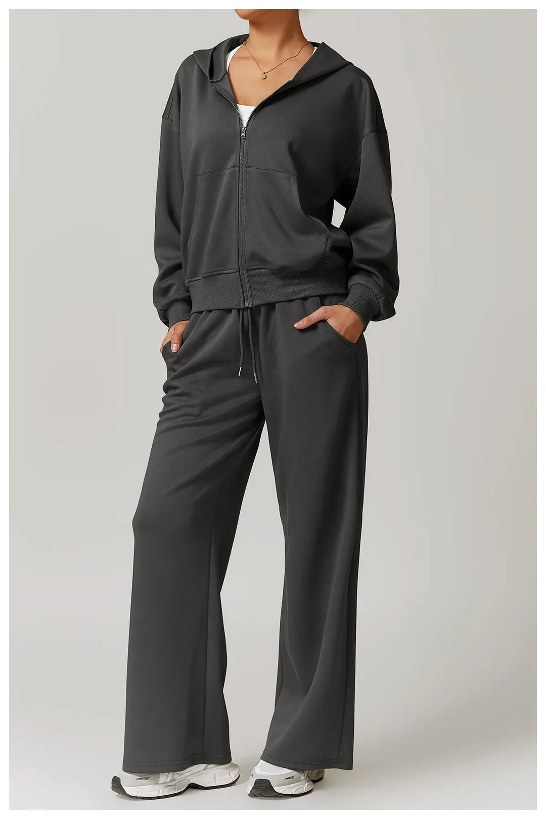 Wytrzymała Luźna Bluza z Kapturem i Długimi Rękawami