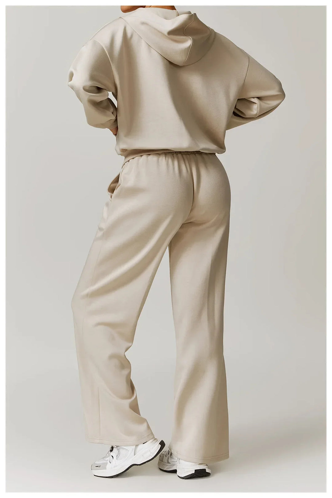 Wytrzymała Luźna Bluza z Kapturem i Długimi Rękawami