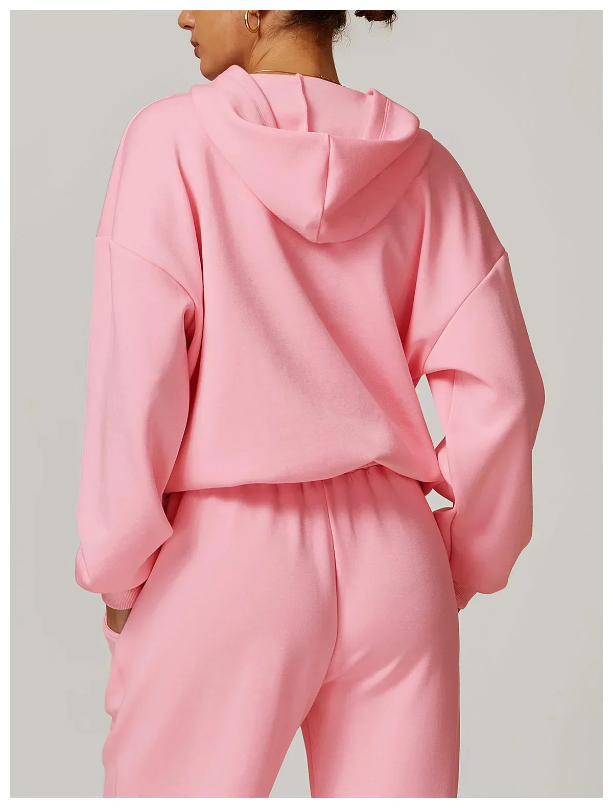 Długo rękawowa kurtka na zewnątrz