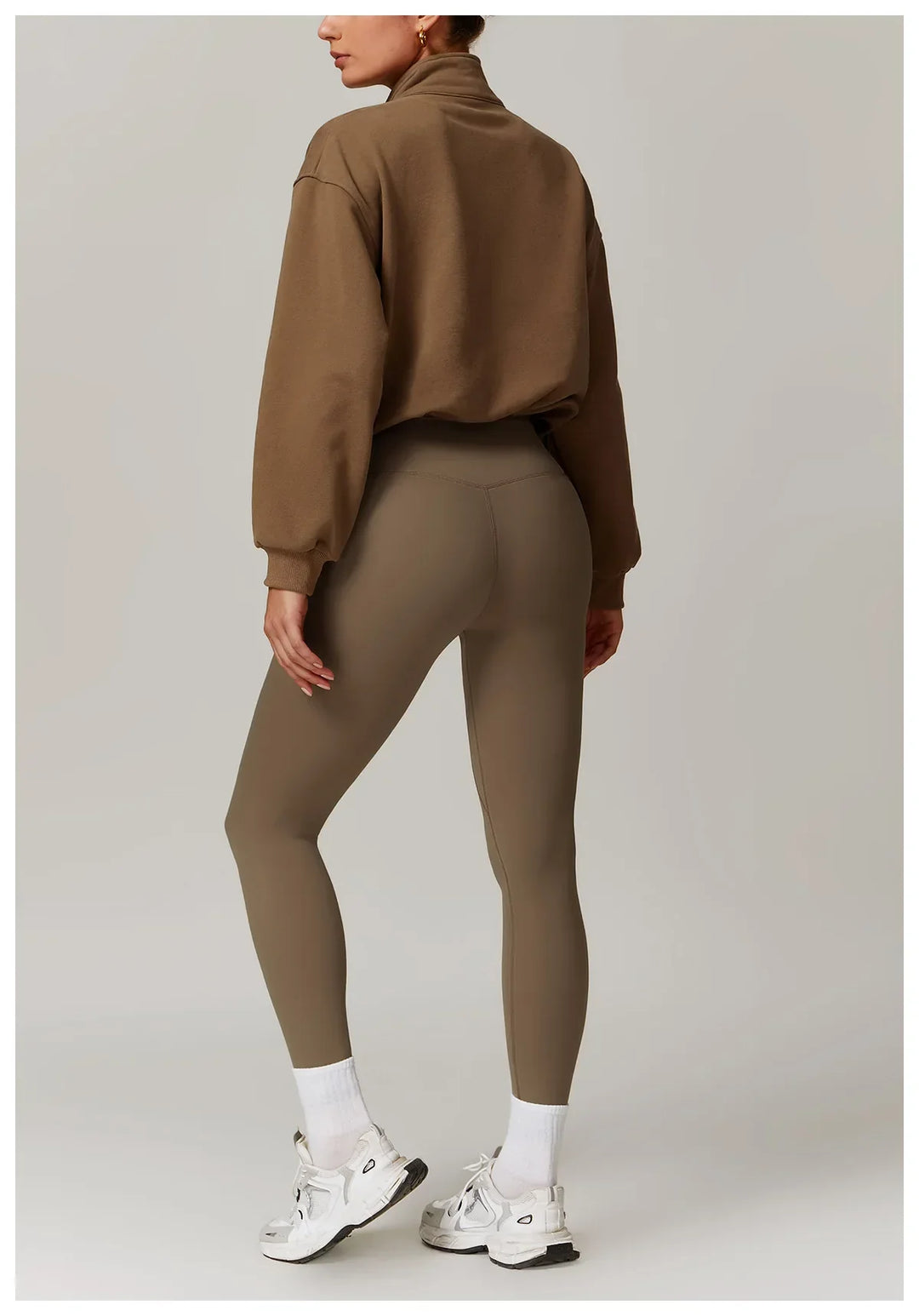 Luźna Kurtka z Zewnętrznym Zipperem