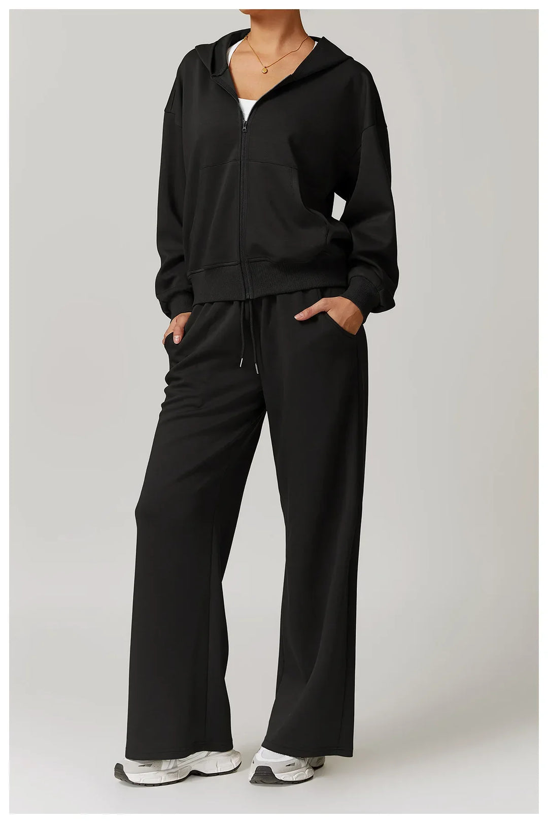 Wytrzymała Luźna Bluza z Kapturem i Długimi Rękawami