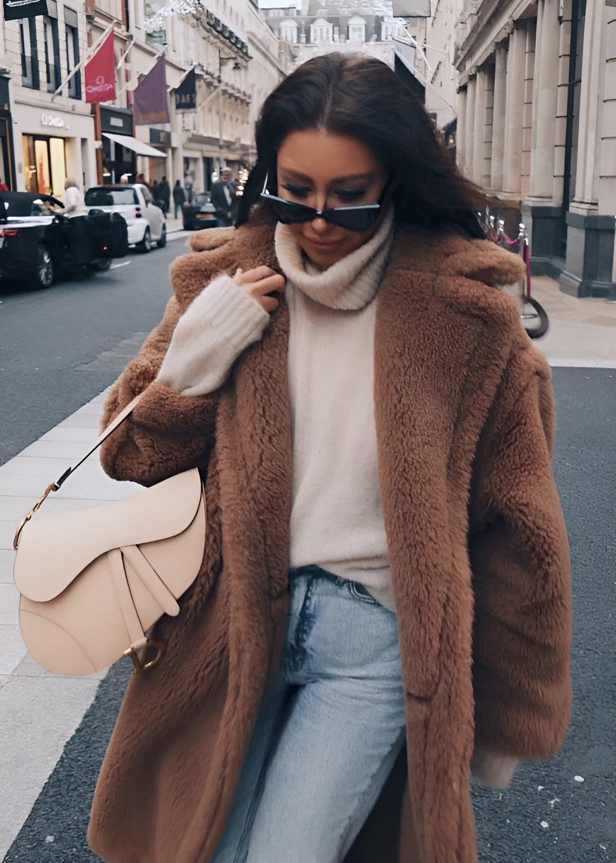 Jennifer - Stylowy i Komfortowy Płaszcz z Kapturem